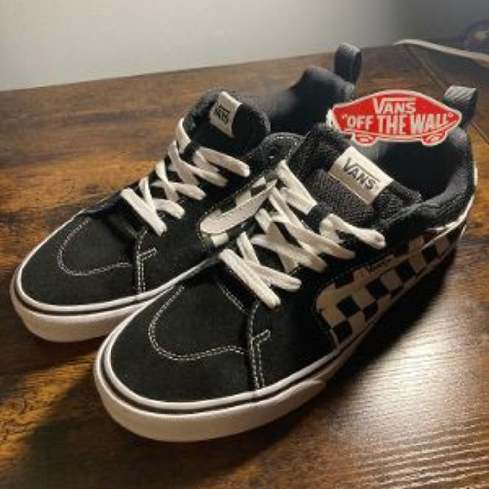 VAN'S MEN'S PRIMARY CHECK OLD SKOOL SHOE SIZE 10.5